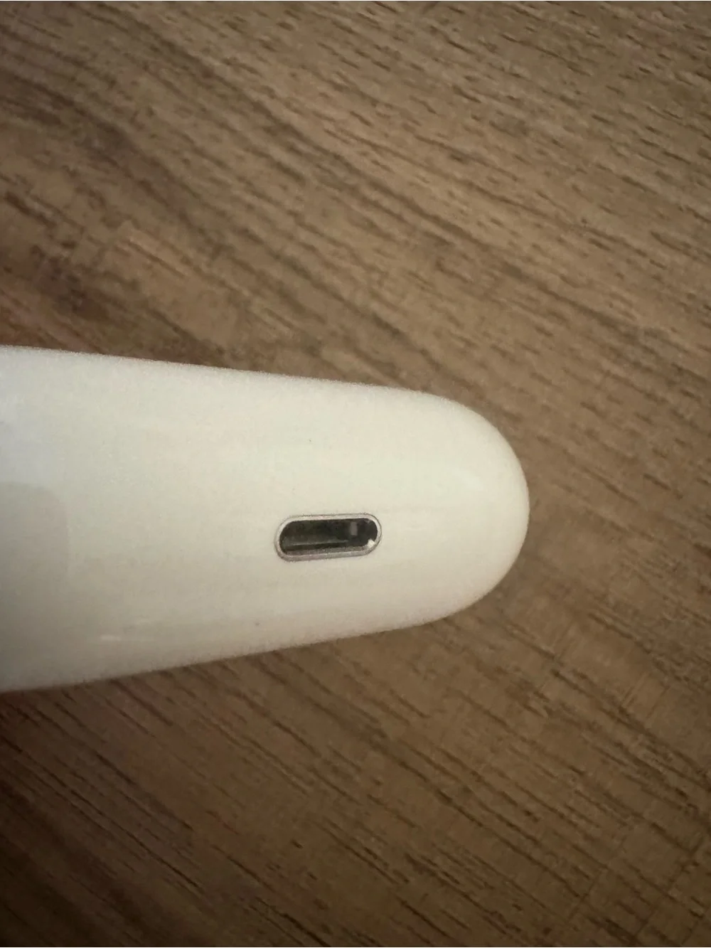 Apple AirPods Pro (White) with Charging Case